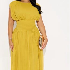 Fashion Nova Neveah Chiffon Maxi Dress